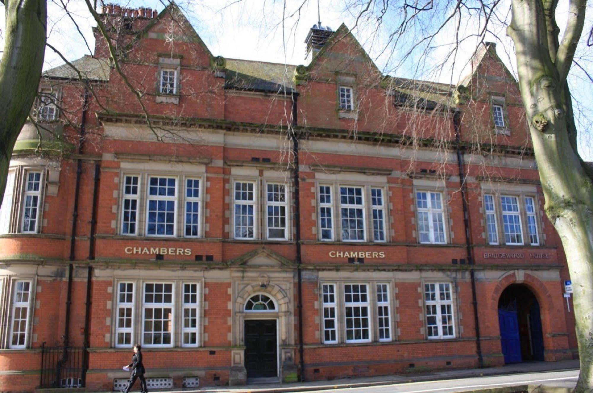 Bridgewood House Hotell Stafford Exteriör bild